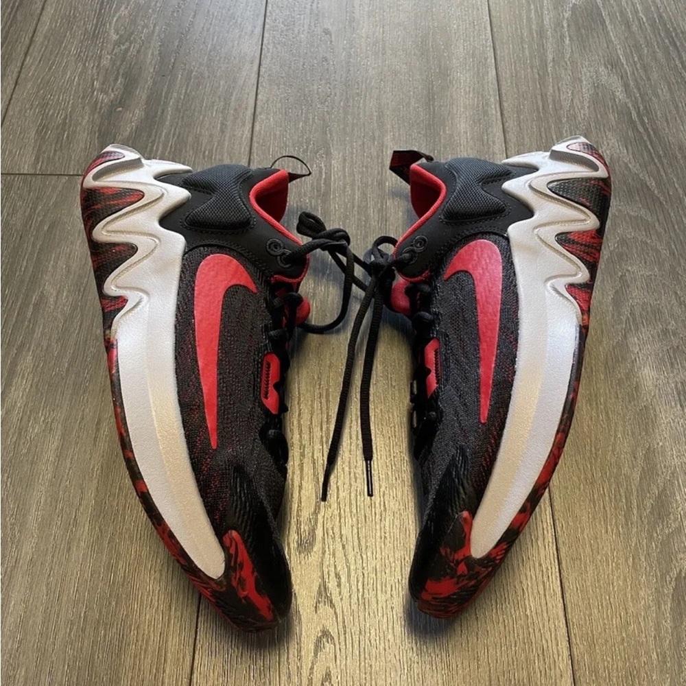 Nike basketball shoes New With box Men's Giannis Immortality 2 Black/Red